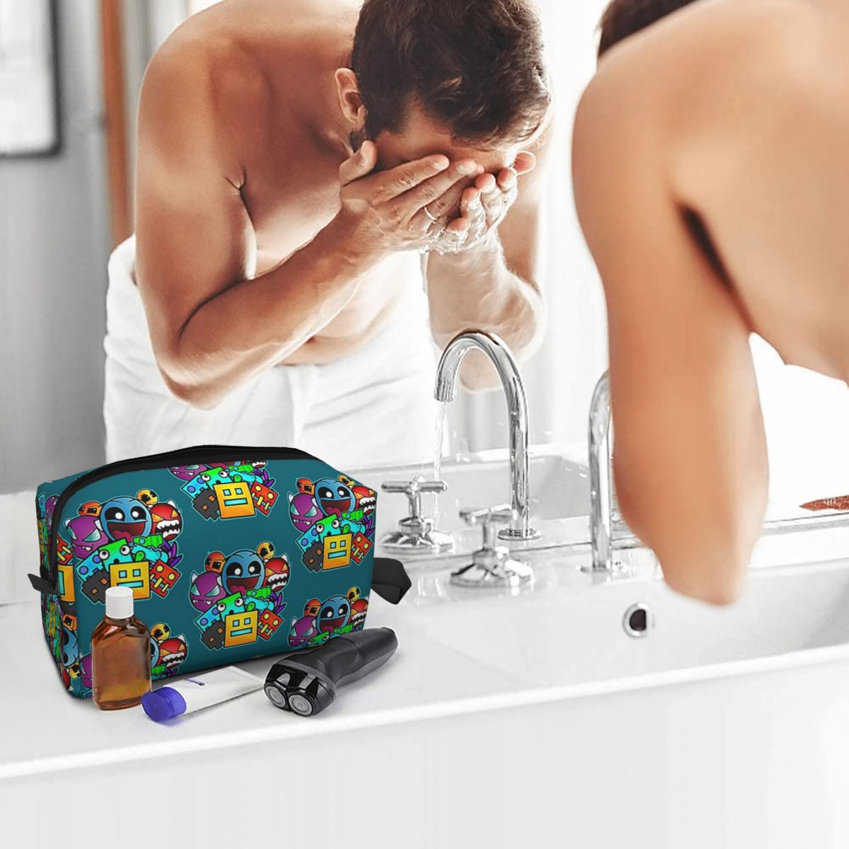 Bolsa de maquiagem Geometry Da - Beauty Makeup Games avaliação e preço